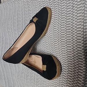 Beacon Women's size 9